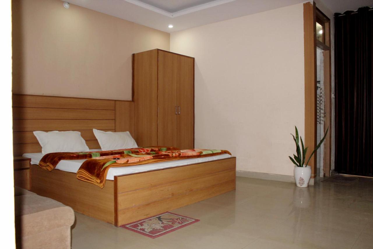 Wellness Home Lakhnau Kültér fotó