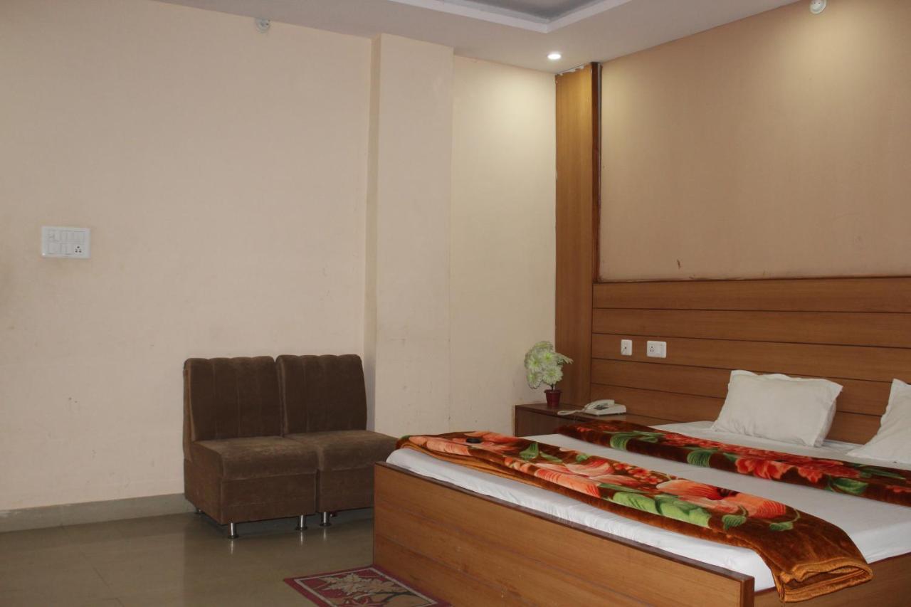 Wellness Home Lakhnau Kültér fotó
